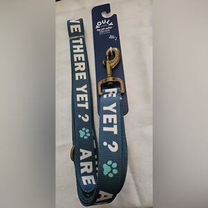 Youly the jet-setter Are We There Yet? Dog Leash (6ft)